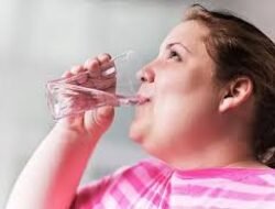 Hydration Goals: Seberapa Banyak Air yang Dibutuhkan Tubuh Anda?